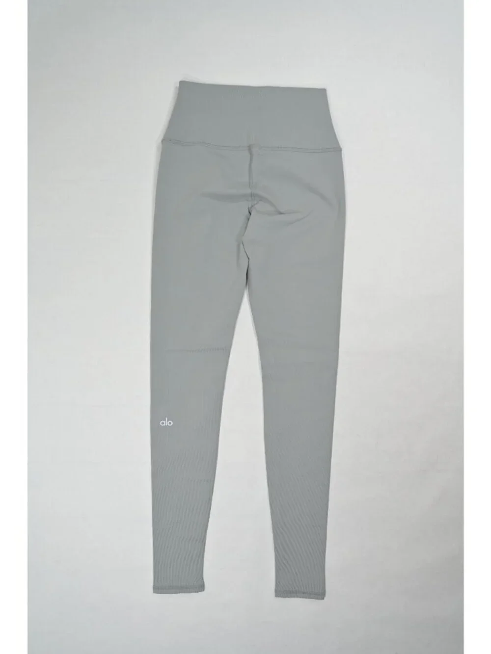 ALO Yoga High-Waist Airbrush Legging W5473R in Lunar Grey